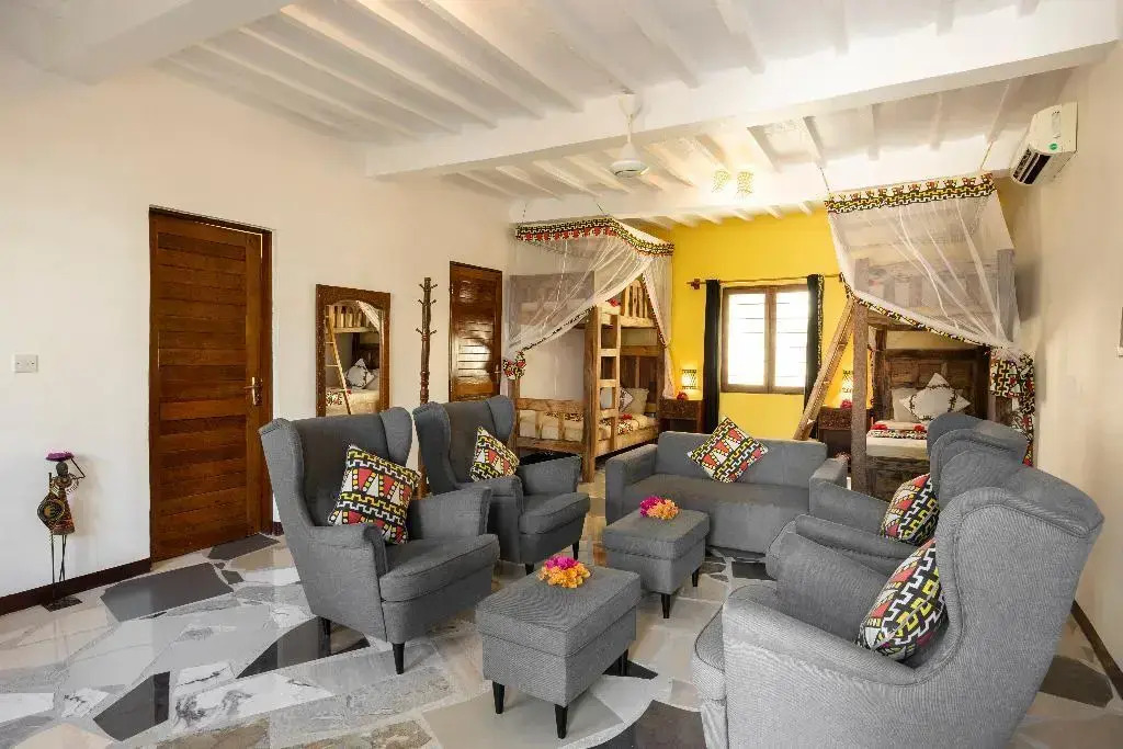 Paradise Beach Resort & Spa