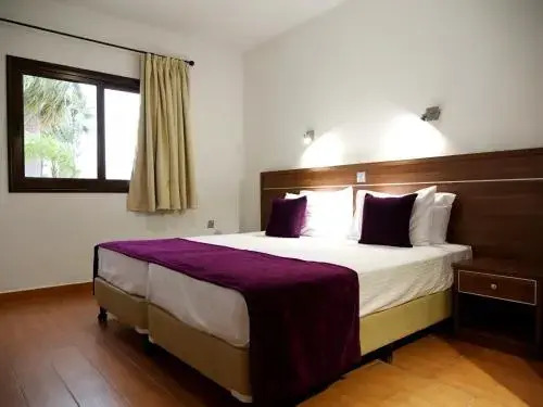 Amethyst Napa Annex Apartments