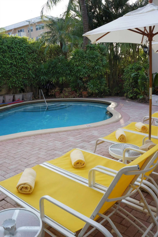 La Casa Hotel