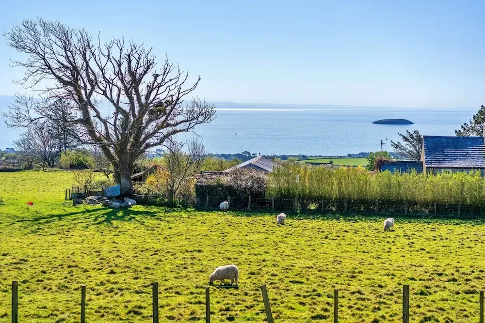 House in Mynytho With Sea & Mountain Views