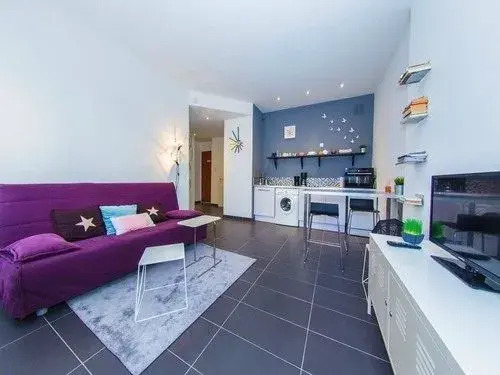Studio Papillon - port de Nice