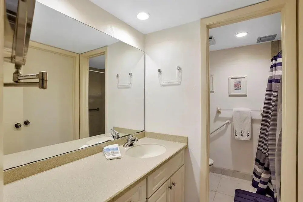 Seaview 109 Marco Island Vacation Rental 2 Bedrooms 2 Bathrooms Condo