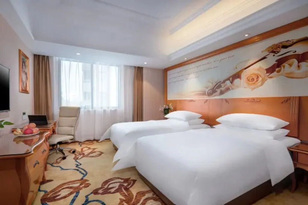 Vienna Hotel Shanghai Chongming New City Lvhai Road