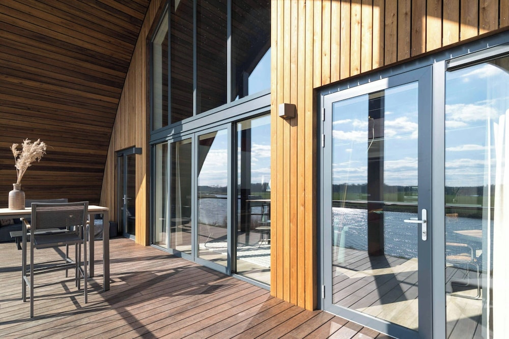 Private Wellness Haven by the Vecht