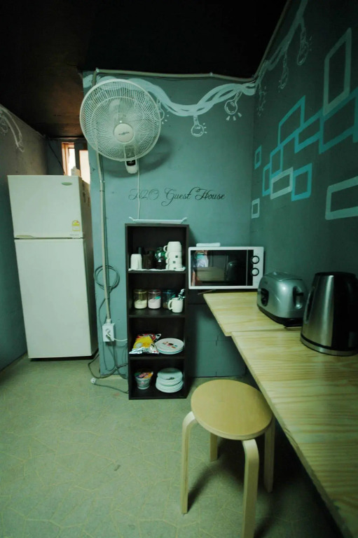 H2O Guesthouse