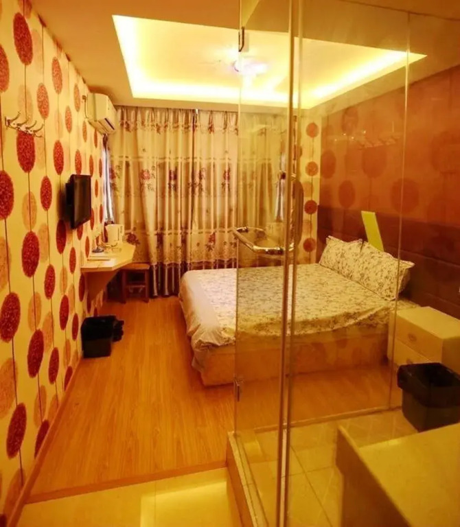 Shanghai Xinyuan Theme Hotel