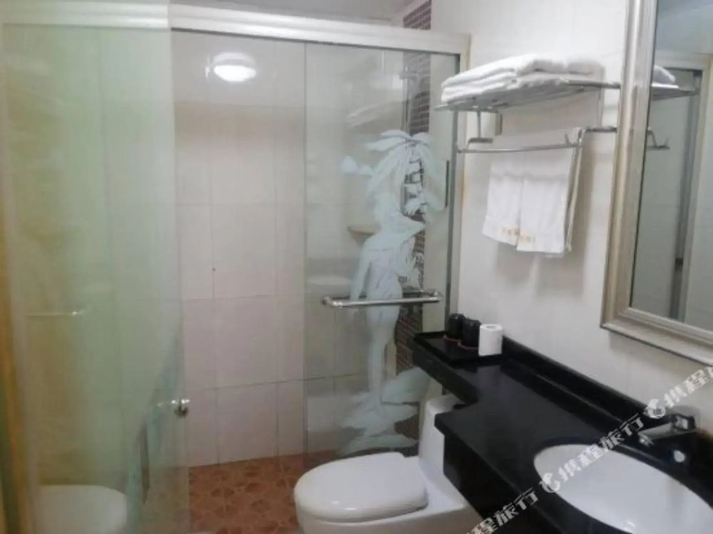 Jinqilin Hostel (Shanghai Waigaoqiao)
