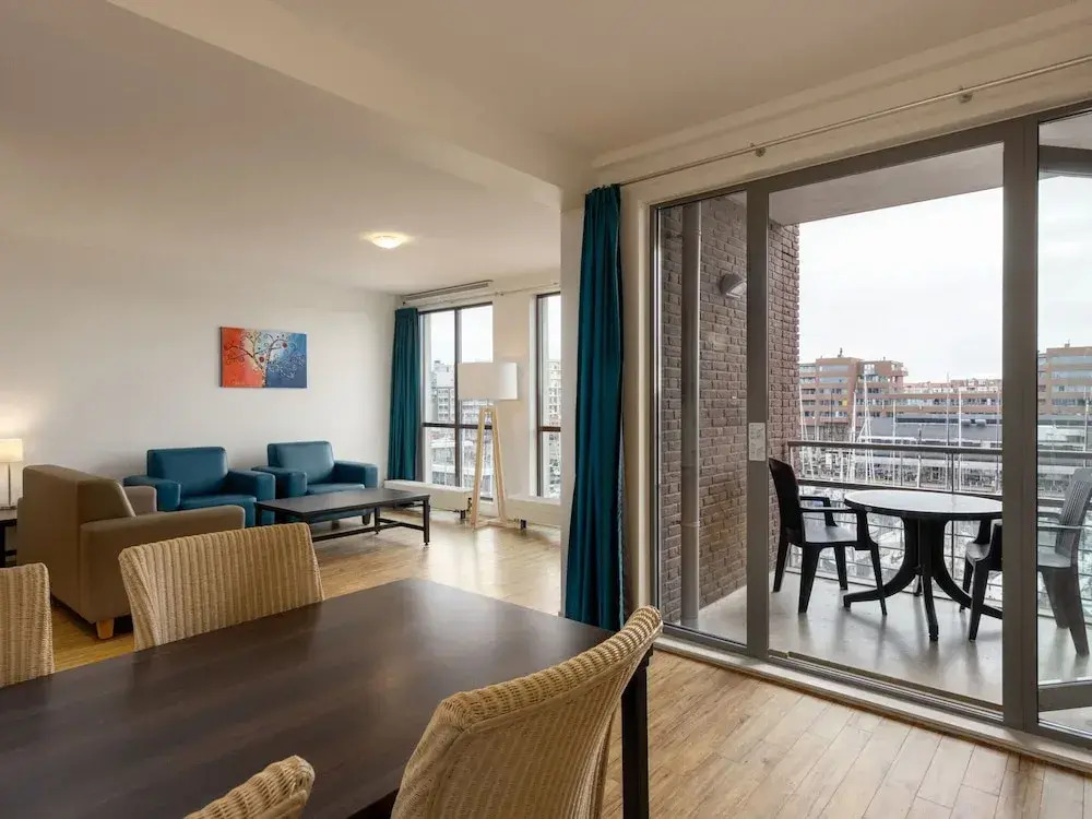 Apartment in Scheveningen by the Harbor