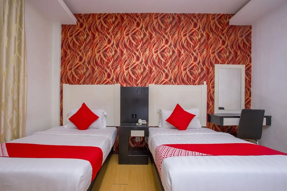 OYO 44037 King Park Hotel