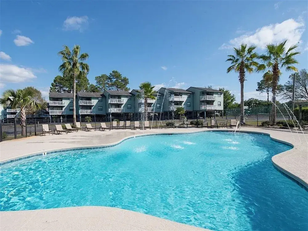 25861 Canal Rd Condo Unit 16 by RedAwning
