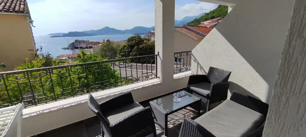 Zoran Apartments