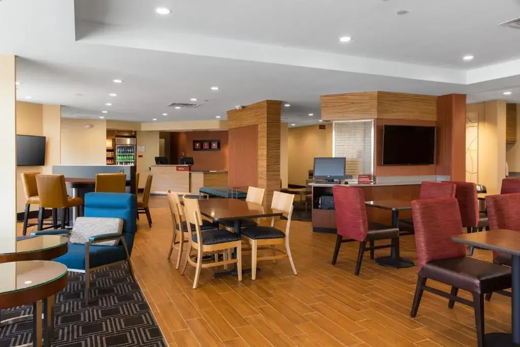 TownePlace Suites Irvine Lake Forest
