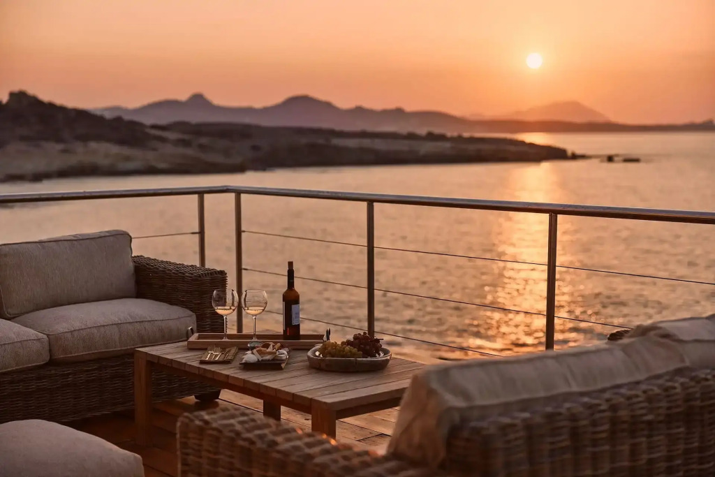 Infinity Villa milos