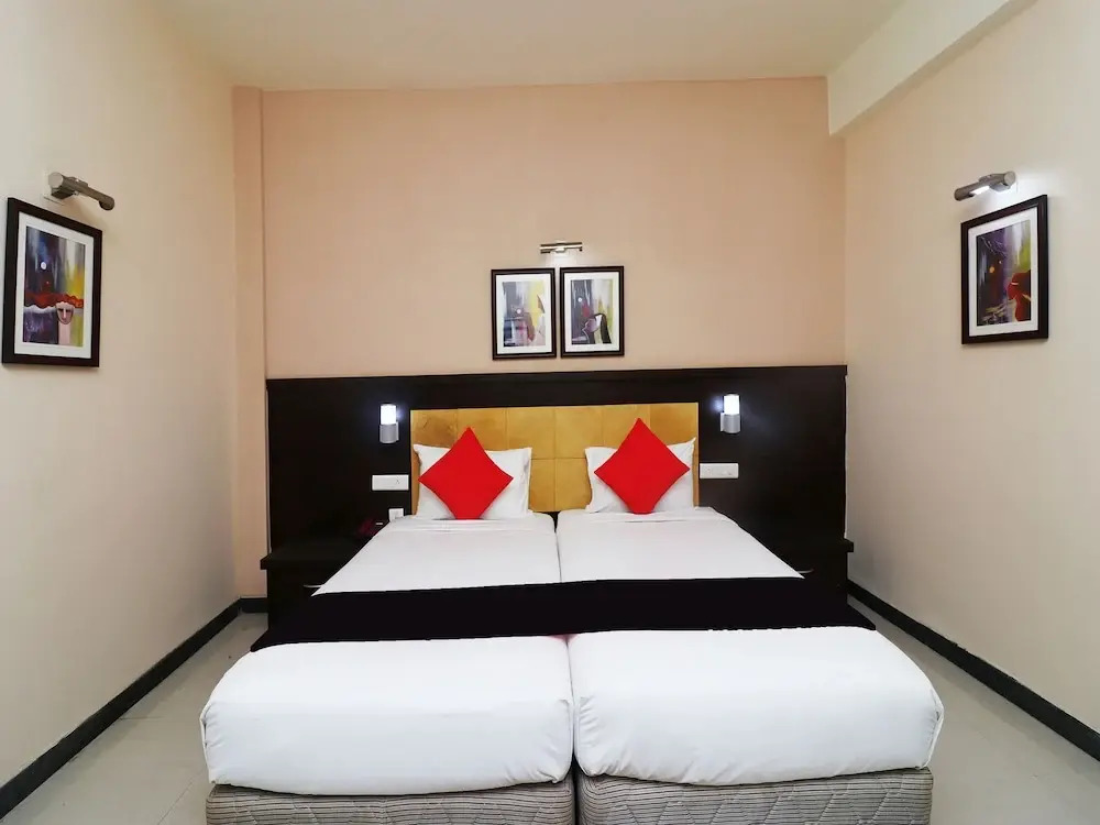 Capital O 40848 Hotel Mirabel