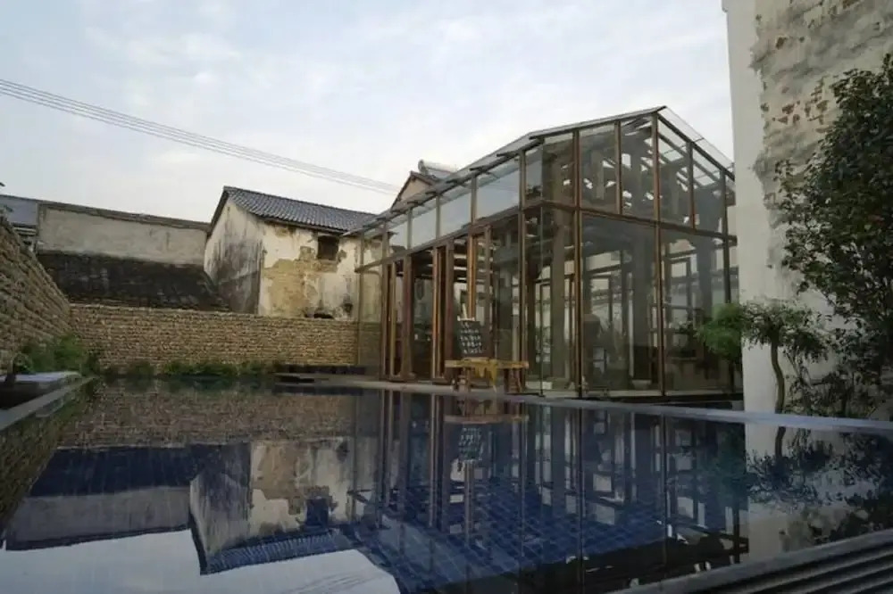 SSYZ Boutique Inn