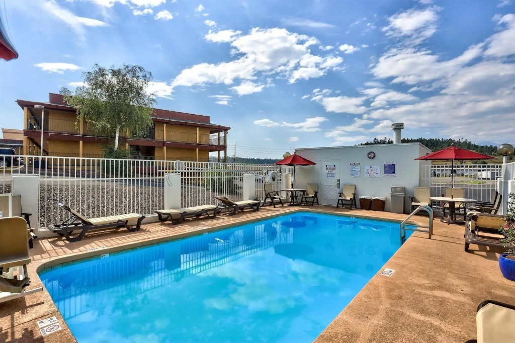 Motel 6 Flagstaff East - Lucky Lane