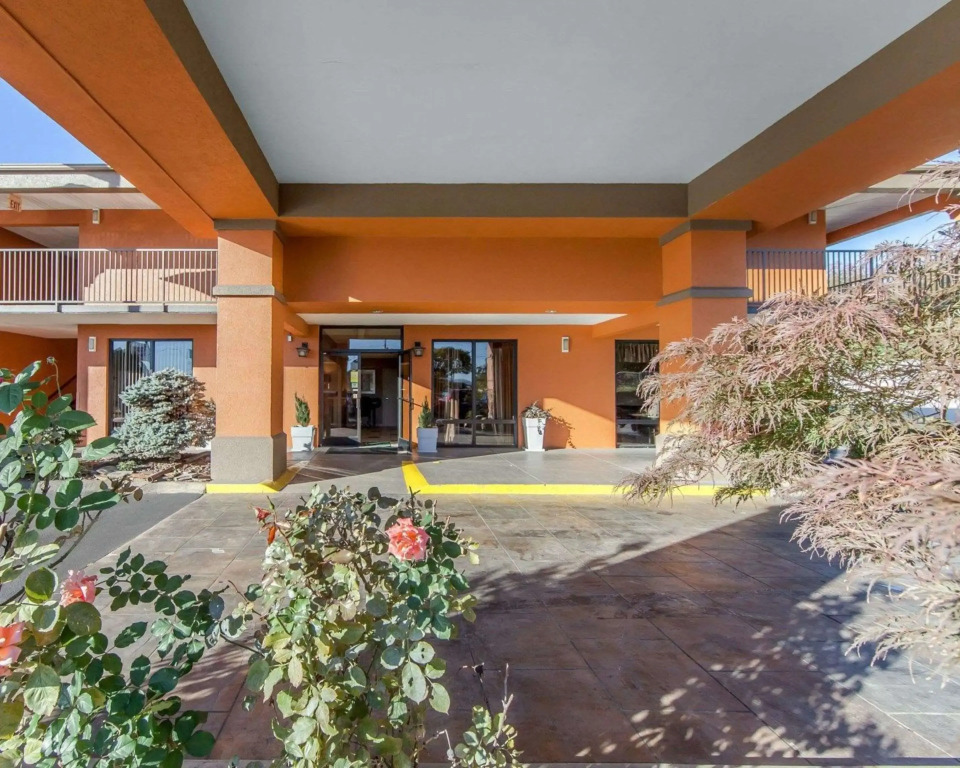 Quality Inn Johnson City near Downtown