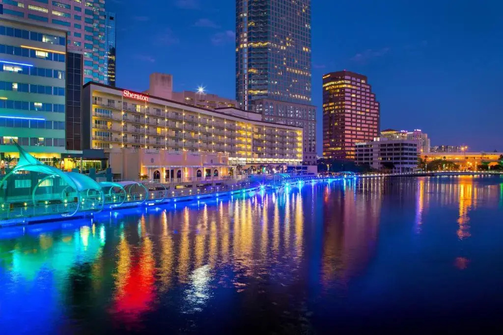 Hotel Tampa Riverwalk