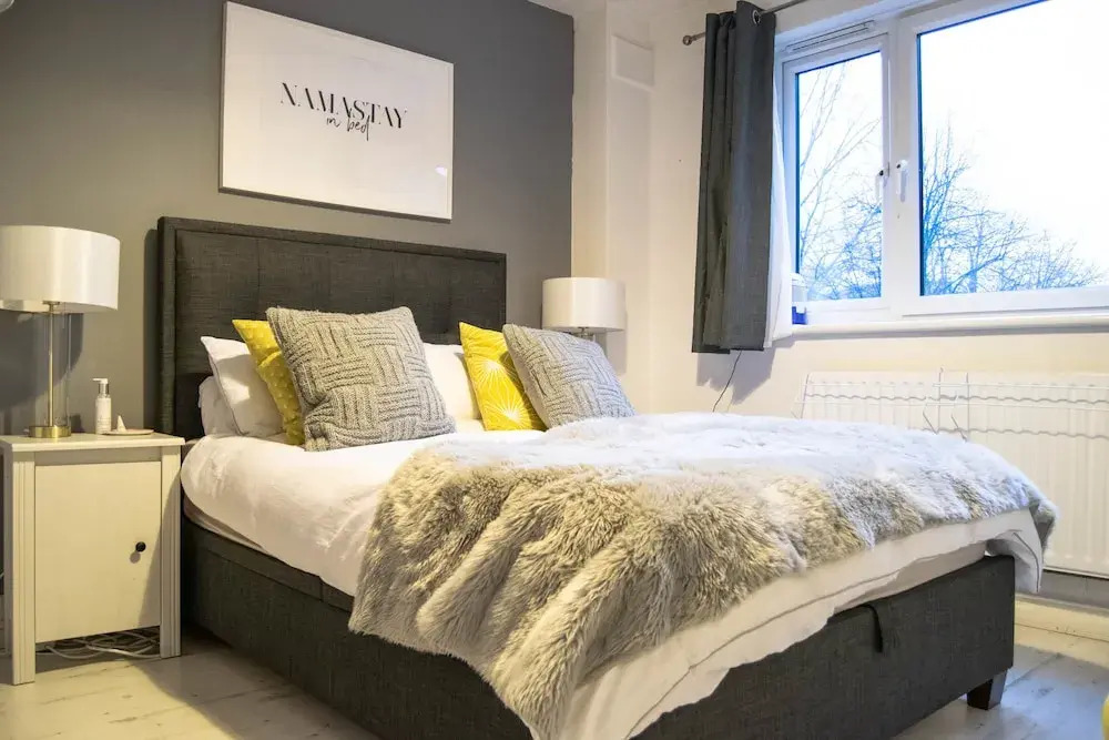 Beautiful Battersea Flat - 4 Guests