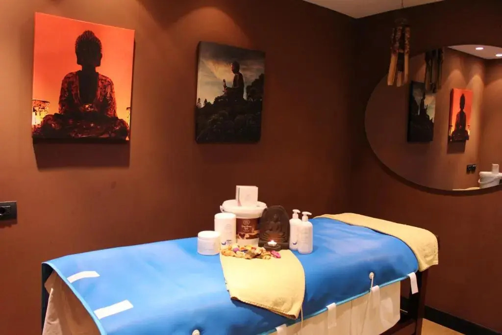 Privilege Hotel & Spa