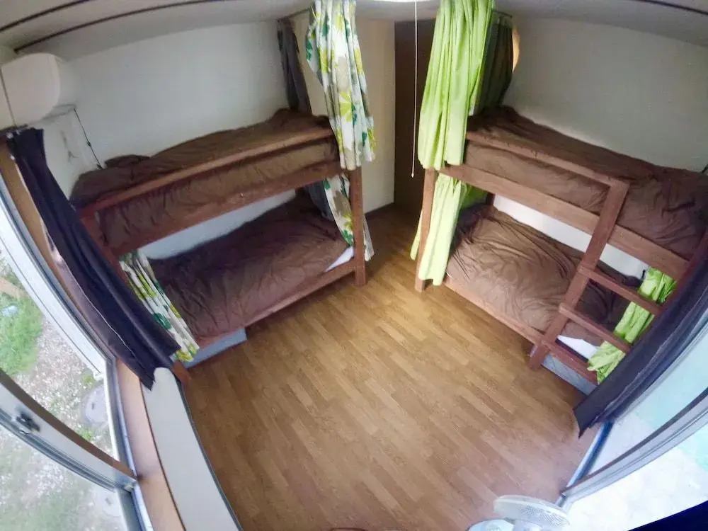 Guest House Waraenmon - Hostel