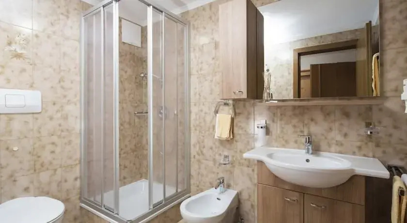 Adria Garni B&B Residence Corvara