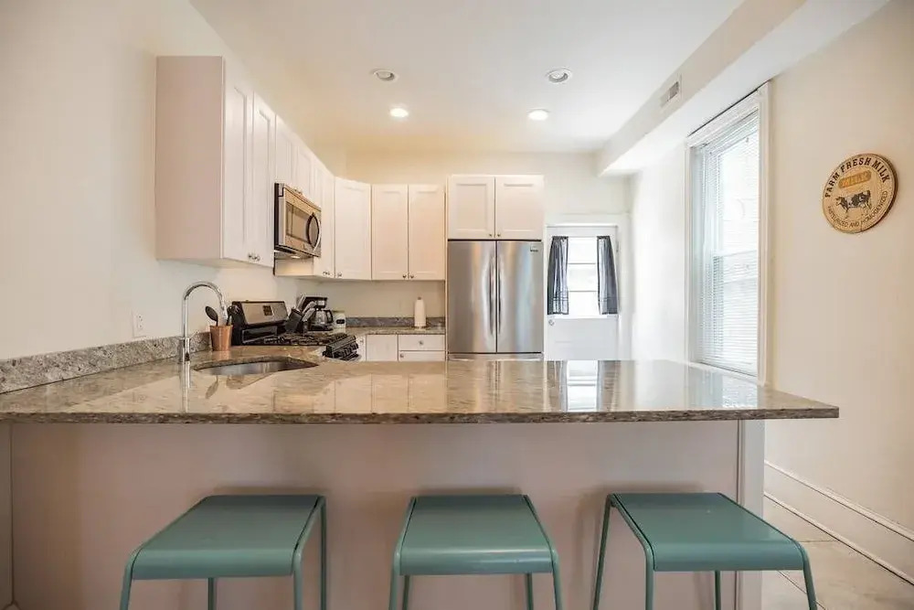 1427 S 9th