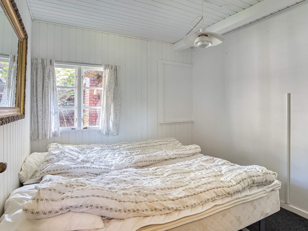6 Person Holiday Home in Rodby