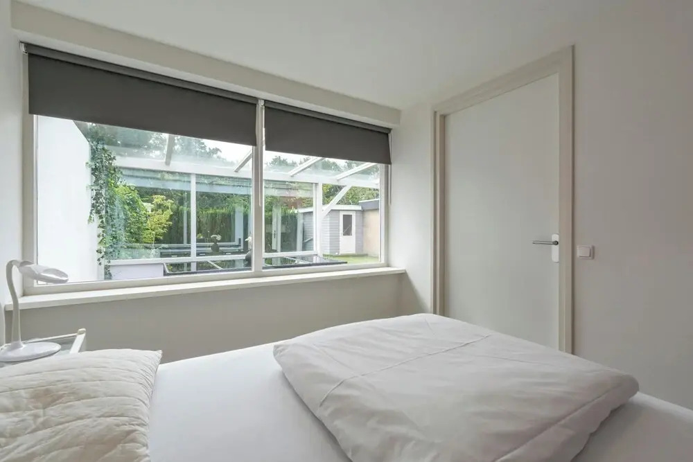 Bungalow in Sint Maartenszee Near Beach