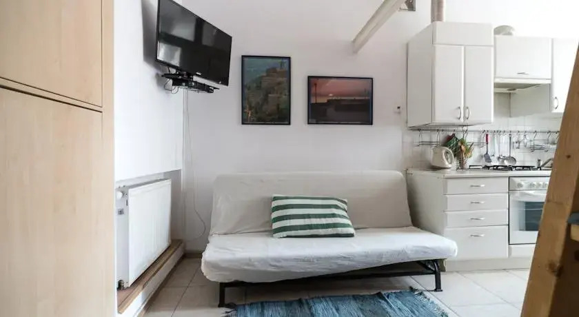 Home in Krakow Silvios Apartments