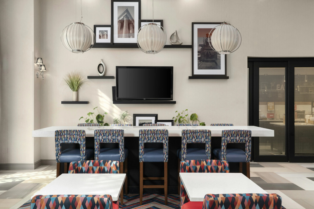 Hampton Inn Stafford/Quantico & Conference Center