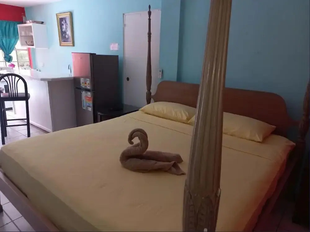 Bay Heights Escape Aparthotel
