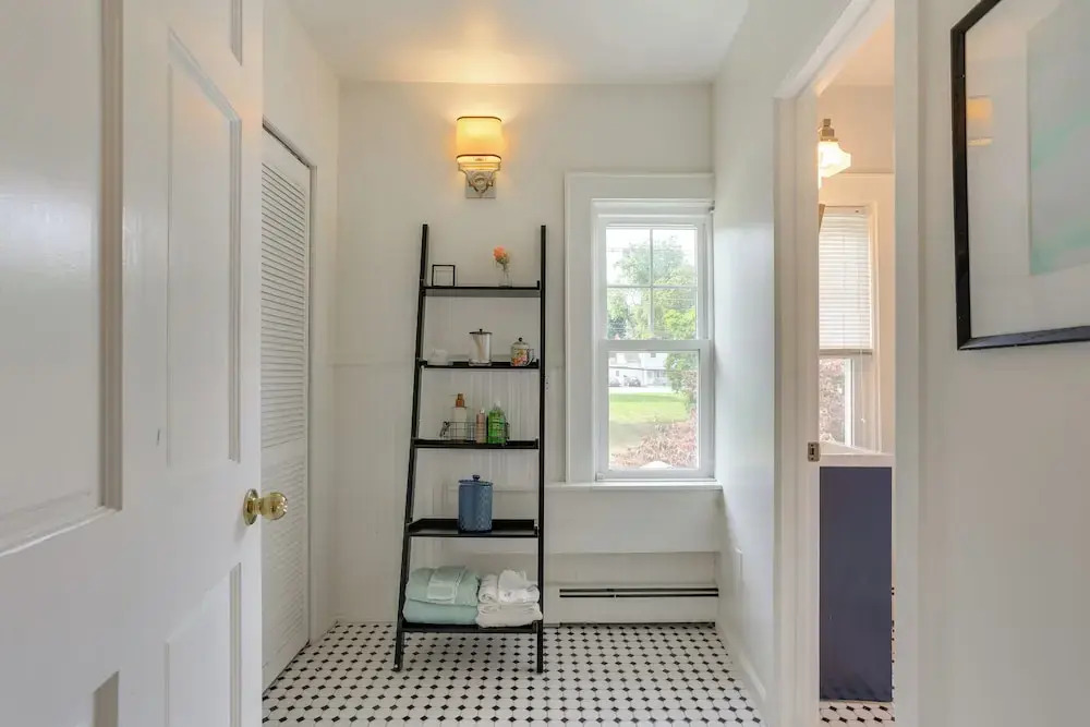 Walk to Hudson River Waterfront: Newburgh Home