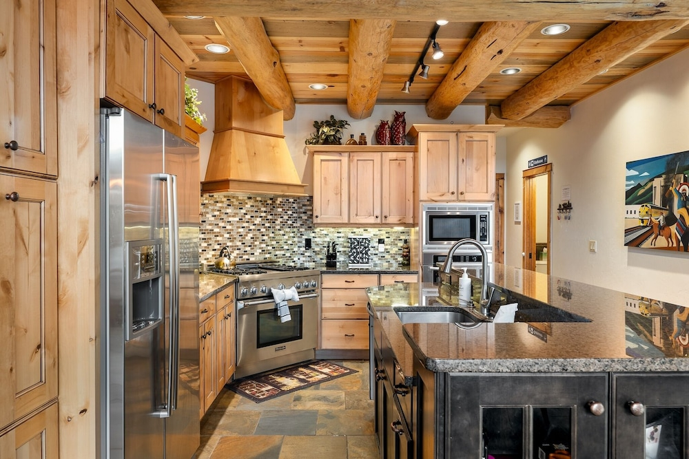 Dreamcatcher South 5 Bedroom Townhouse