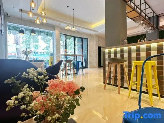 Campanile Hotel (Shenzhen Bao'an Liutang Subway Station)