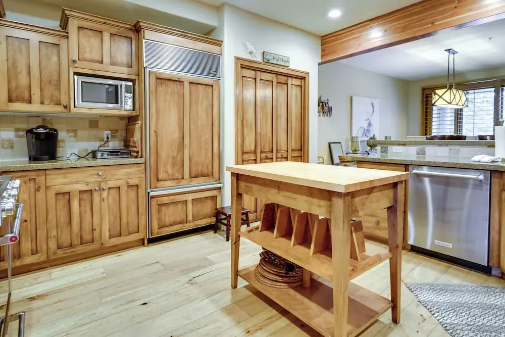 Park City Vacation Rental w/ Hot Tub & Patio!