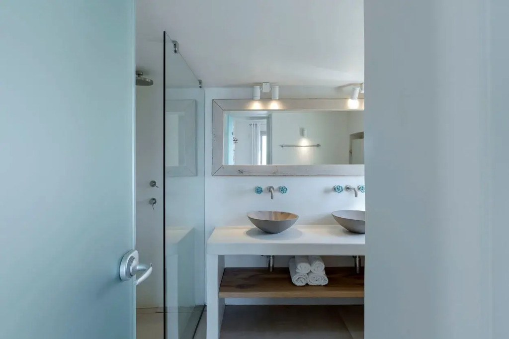 Legacy Suites