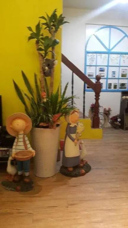 Rainbow 55 B&B