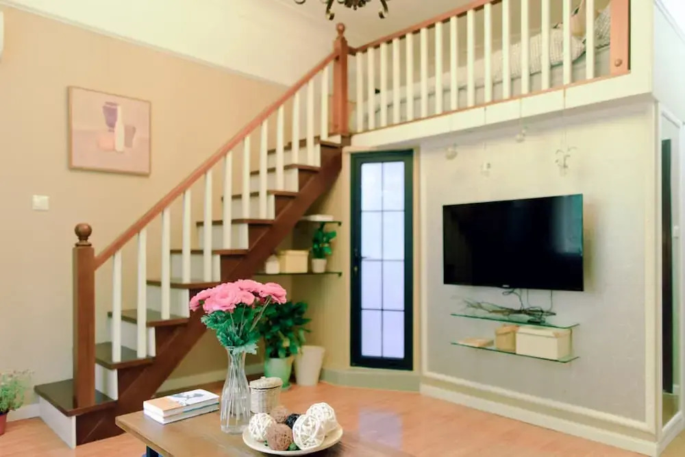 Once Bella- Cozy loft on Wuyuan road