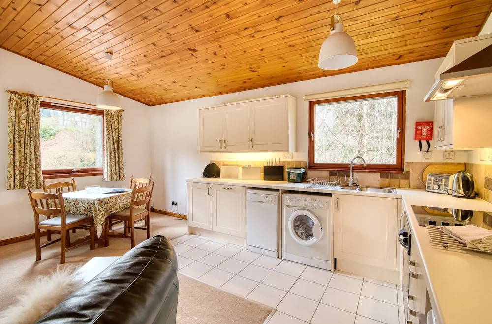 Fisher Lodge sleeps up to 2