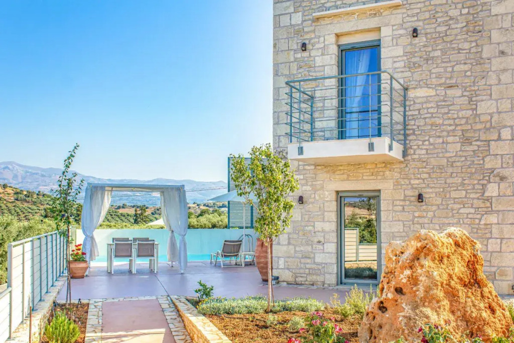 Villa Panormo Crete