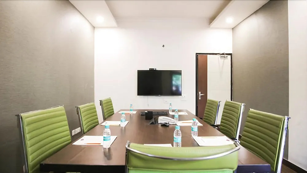 Hotel La Suite Gurugram