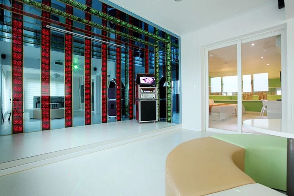 Ben Hotel