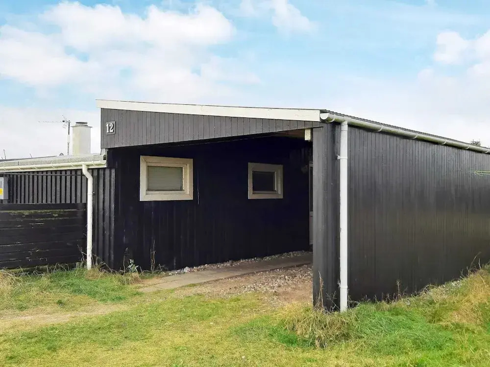 6 person holiday home in Harboøre