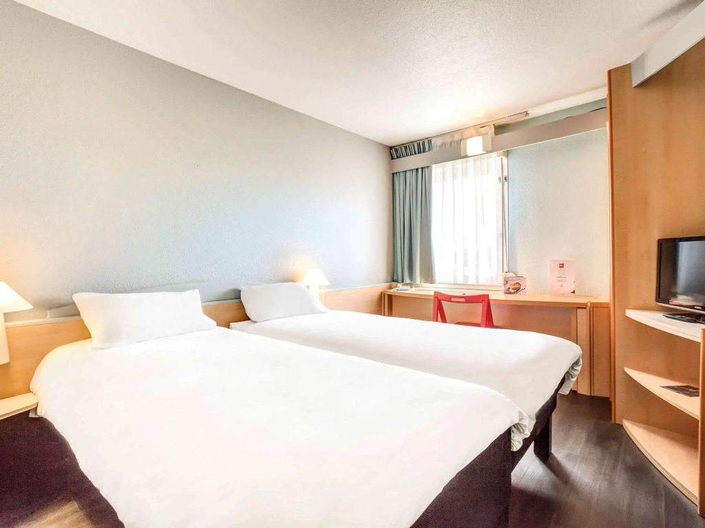 Ibis Agen Centre - Rénové en 2026