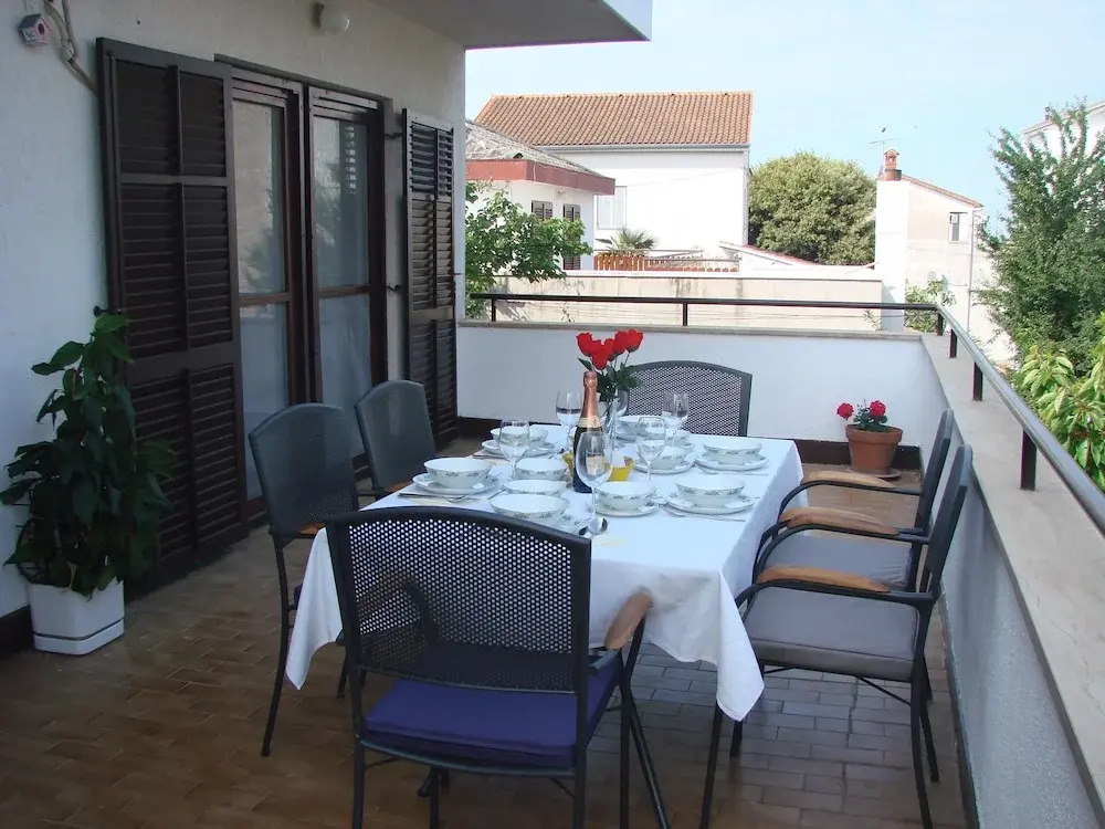 Apartments Ida, 100m from the beach