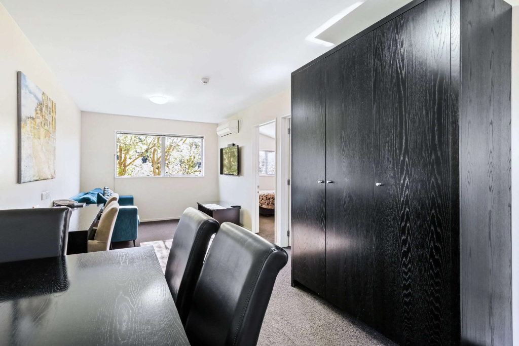 Quality Suites Amore