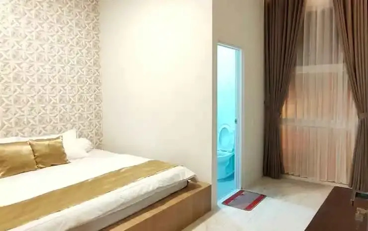 Villa kayu manis batu
