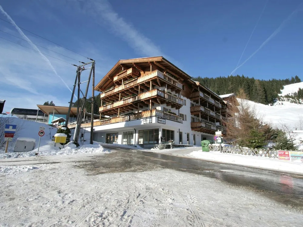 Chalet in Mittersill near Ski Slopes