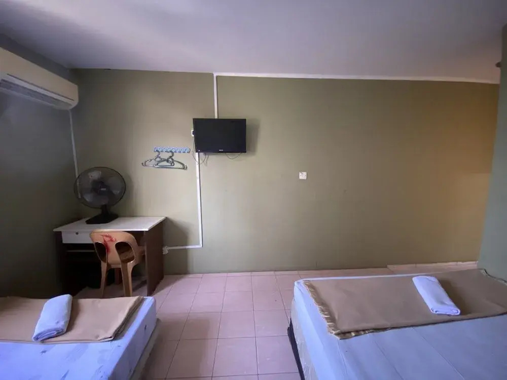 SPOT ON 89863 Hotel Fah Fah